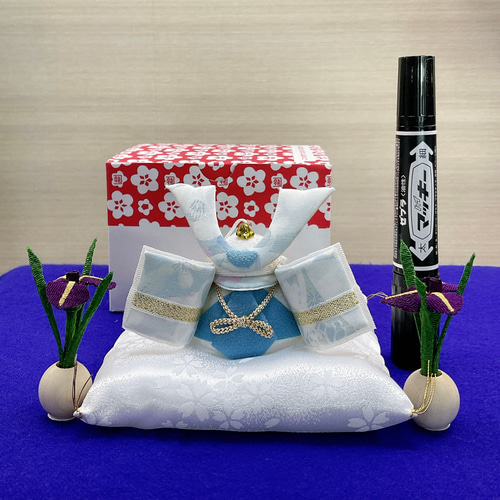 五月人形【透彩 兜飾りそら色 ＆ 花菖蒲一対 おザブ付き】ちりめん細工
