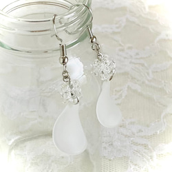 ビーズのピアス 1枚目の画像