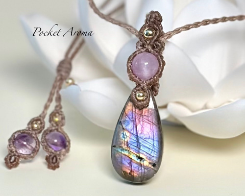 輝桜』ラブラドライトとクンツァイトのマクラメペンダント ネックレス