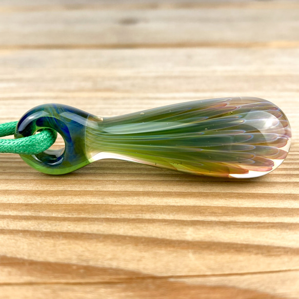 Fume Dot Glass Implosion ボロシリケイトガラスペンダント WITF32 8枚目の画像