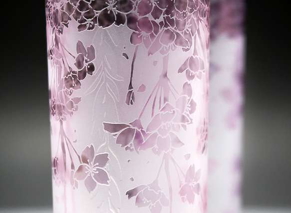 垂枝櫻花和柳樹柯林斯玻璃 第10張的照片