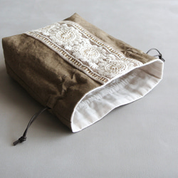 インド刺繍リボンのマチのある巾着ポーチ 2枚目の画像