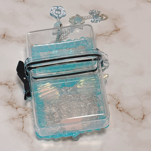 スケルトンケースデコ 天使꒰ঌ♡໒꒱ 名刺入れ・カードケース 夢みる