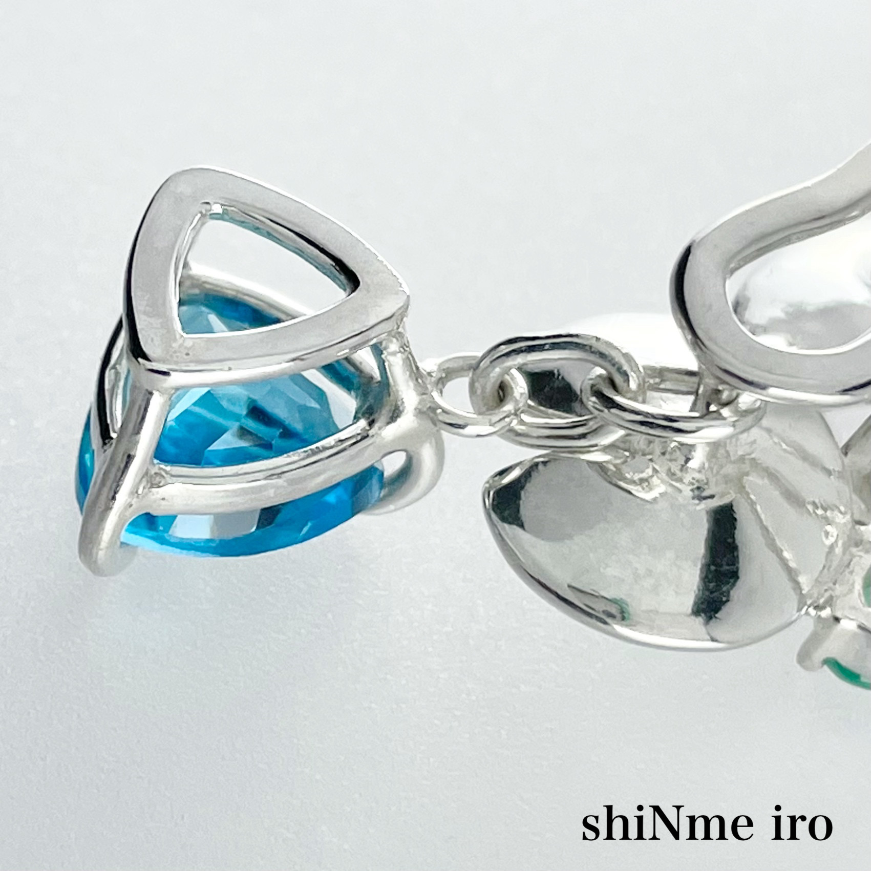 silver950ペンダント　睡蓮　トパーズ　サファイア　ダイヤモンド