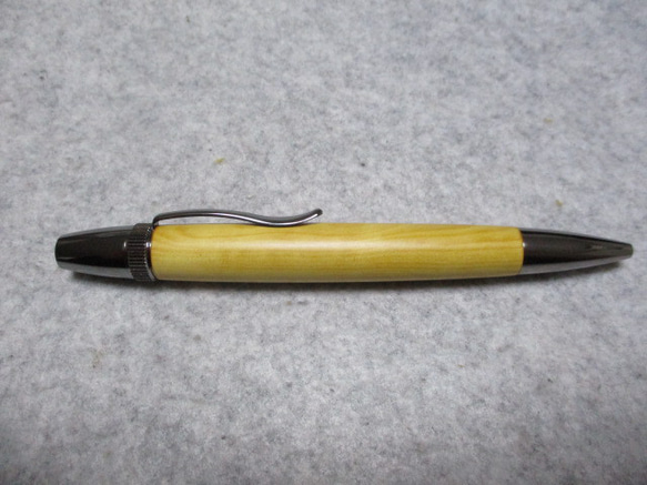 御蔵島柘植　椿油仕上げ　回転式ロングパトリオットボールペン 4枚目の画像