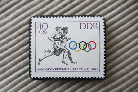 東ドイツ 東京オリンピック切手ブローチ9539 ブローチ Yukio TANZAWA