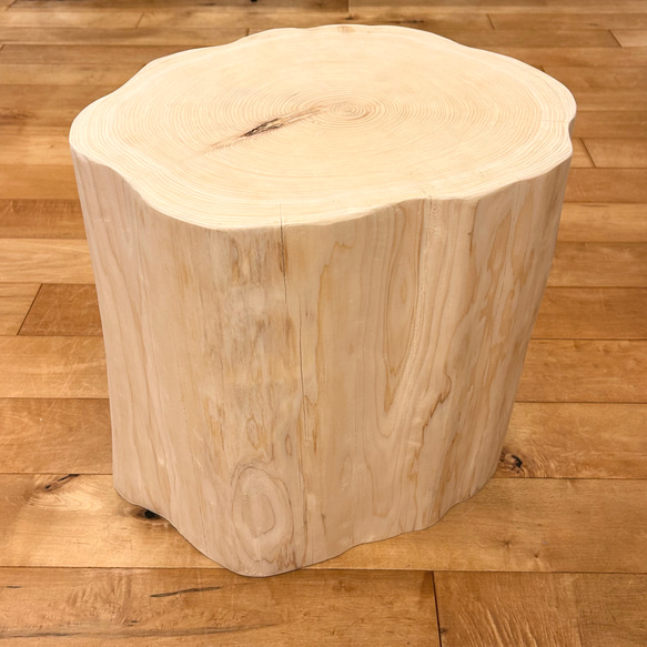 Hinoki  Wood  Stool  No.609 2枚目の画像