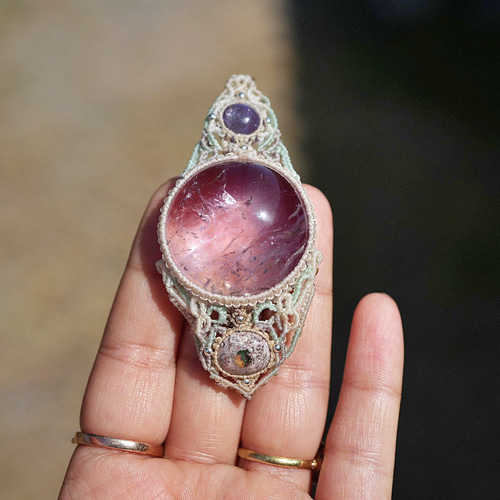 空と魔法☆タンザナイト アメシスト カンテラオパール マクラメ