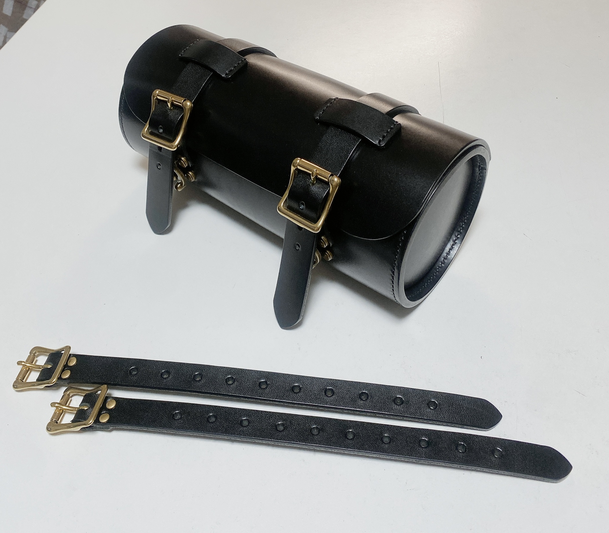 筒型ツールバッグ✳︎バイク✳︎ツールバッグ✳︎サイドバッグ✳︎キャリアバッグ