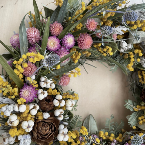 ミモザとエリンジューム&千日紅とエリカのリース リース SOPO-Kukka  