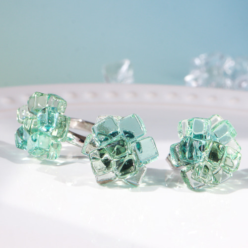 ミントグリーン装飾リング 15号サイズ ガラスのミントゼリー 指輪 リング ガラス 春 夏 透明感 ミント