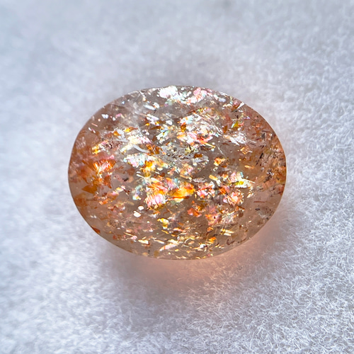 イリュージョン サンストーン 2.95ct ルース オーバル 天然石 CheReine 