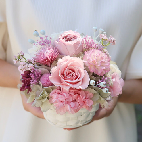 ふんわりパリジェンヌの花籠 / 選べるうちの子（クリアケース入り