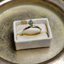 10金・エメラルドの指環：《西の魔女の指環 01》 9枚目の画像