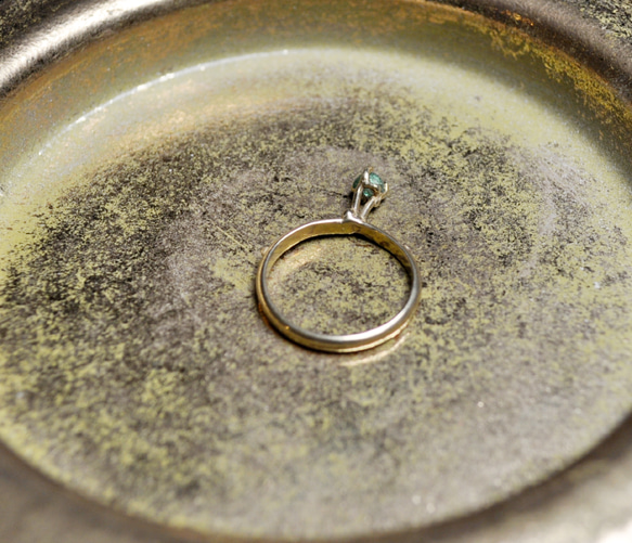 10金・エメラルドの指環：《西の魔女の指環 01》 8枚目の画像