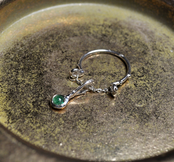 SV925・エメラルドの指環：《西の魔女の指環 02》 8枚目の画像