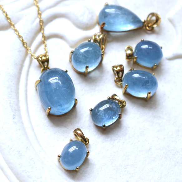 ♡大特価♡新品未使用♡超大粒水晶♡キラキラリボンの台座のネックレス♡シルバー♡ 残りE】大粒 アクアマリン ティア型 カボション サージカル
