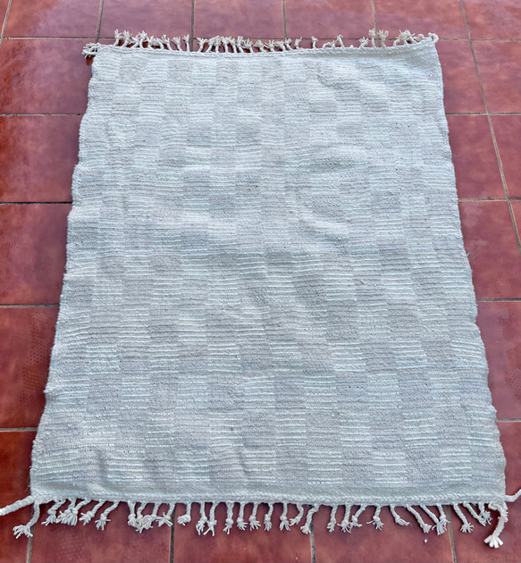 モロッコ ラグ カーペット　絨毯　アジラル ベニワレン  スクエア　ベージュ 9枚目の画像