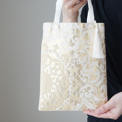 [真金箔、金色花朵圖案編織、絲綢腰帶翻製迷你副包正裝包] 非常適合婚禮、派對和日式包袋。 第1張的照片