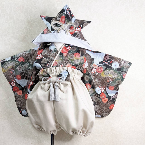 ベビー袴【兜付き】 ベビー服 SUN☀︎ 通販 17395798|Creema ベビー袴【兜付き】 ベビー服 SUN☀︎ 通販 17395798|Creema