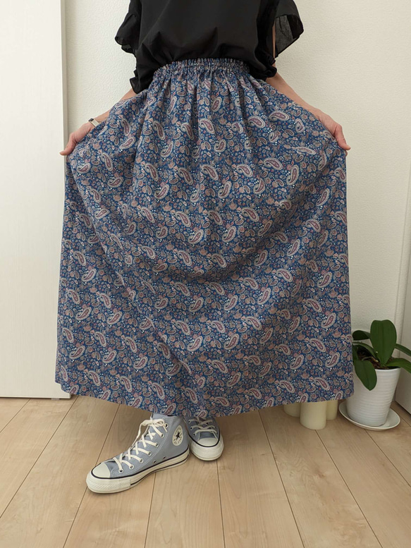 【裾上げ無料】【ポケットつき】【春夏　新作　ペイズリー柄】ウエストゴムのギャザースカート　 4枚目の画像