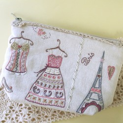 新入荷！【フランス　刺しゅうキット】ギフトにもおススメ！『TROUSSE PARIS（ポーチ パリ）』 4枚目の画像