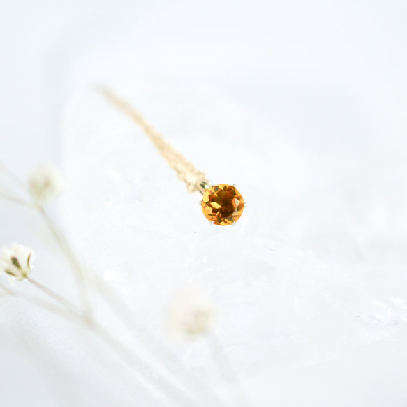 【マデイラシトリンのシンプルな一粒ネックレス】オレンジ/5mm/天然石/サージカルステンレス/つけっぱなしOK 8枚目の画像