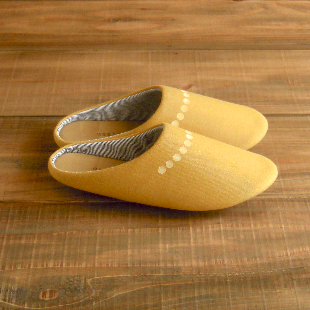 【Creema限福袋】アネモネレッドキーリング＆イエローデニムルームシューズ　／新生活、独立一人暮らし応援セット