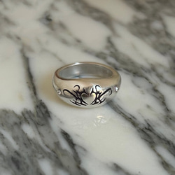 silver heart tattoo ring 1枚目の画像