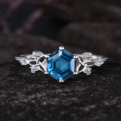 シルバー950 ルビー リング 11号 Design＆Craft KURA シルバー シフトスクエア リング（リング） | COCOSHNIK