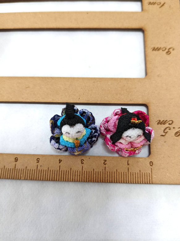 ❀ちりめん細工❀ コインサイズの小さなお雛様と桜の切株　 7枚目の画像