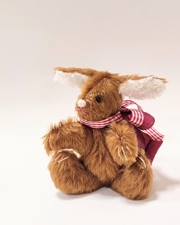 尻尾を引っ張るとメジャーが出てくる『うさぎさんメジャー☆ブラウン