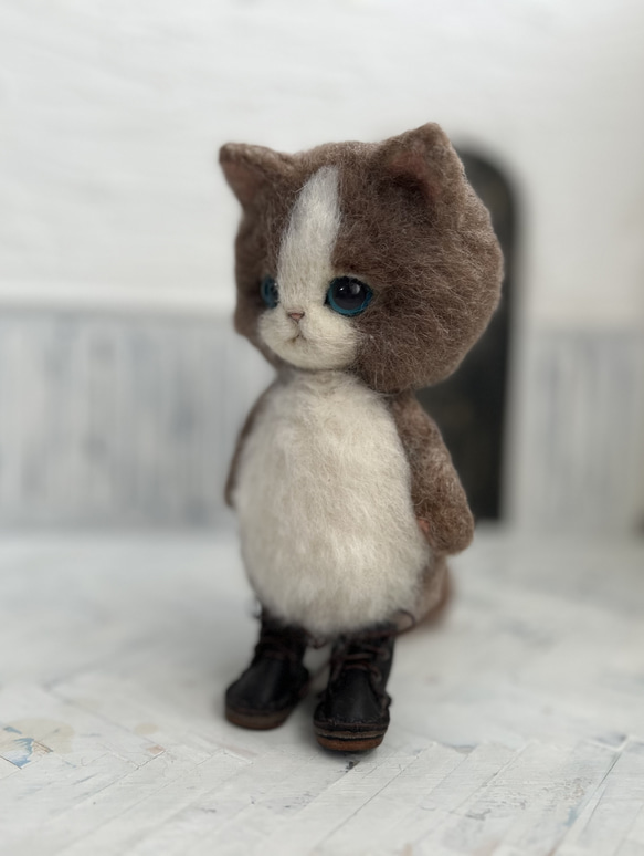 Hさまご予約商品　うさ耳帽子のごーぐるにゃんこ 　羊毛フェルト 猫　ぬいぐるみ 8枚目の画像