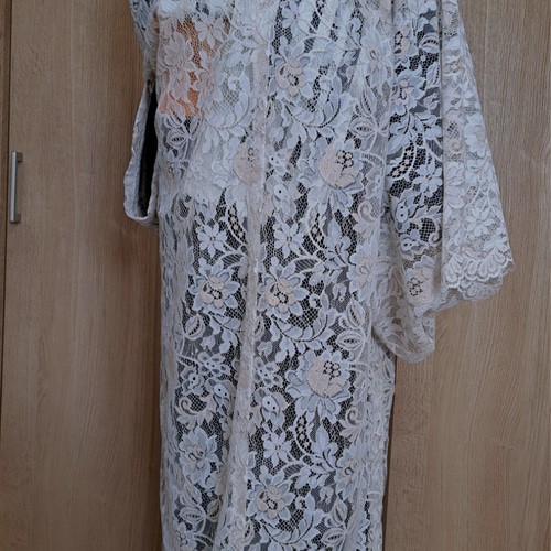 レース長羽織#アイボリー✕ベージュ#スカラップ#洗える羽織#花模様