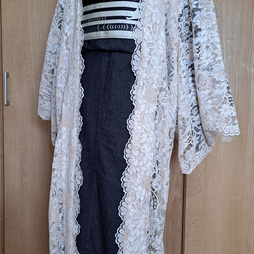 レース長羽織#アイボリー✕ベージュ#スカラップ#洗える羽織#花模様