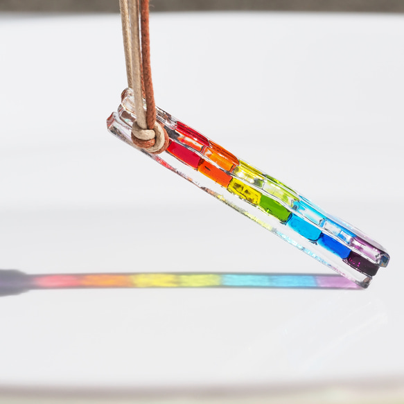 發光的彩虹色玻璃「彩虹[彩虹]」項鍊[可以透過選項進行各種變化][定制]≪免運費≫ 第3張的照片