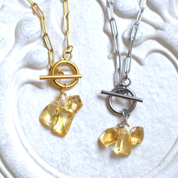 【選べる】陽だまり宝石質シトリン　3粒輝く　フロントマンテル　サージカルステンレス45㎝ネックレス 2枚目の画像