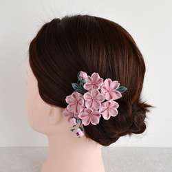 桜 コーム ✤ お花見 卒業式 結婚式のお呼ばれ 成人式 つまみ細工 髪飾り フォーマル 5枚目の画像