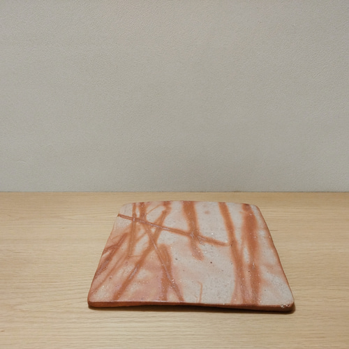 □備前焼の板皿(約27×27)□角皿 プレート 大皿 東児の花窯 通販