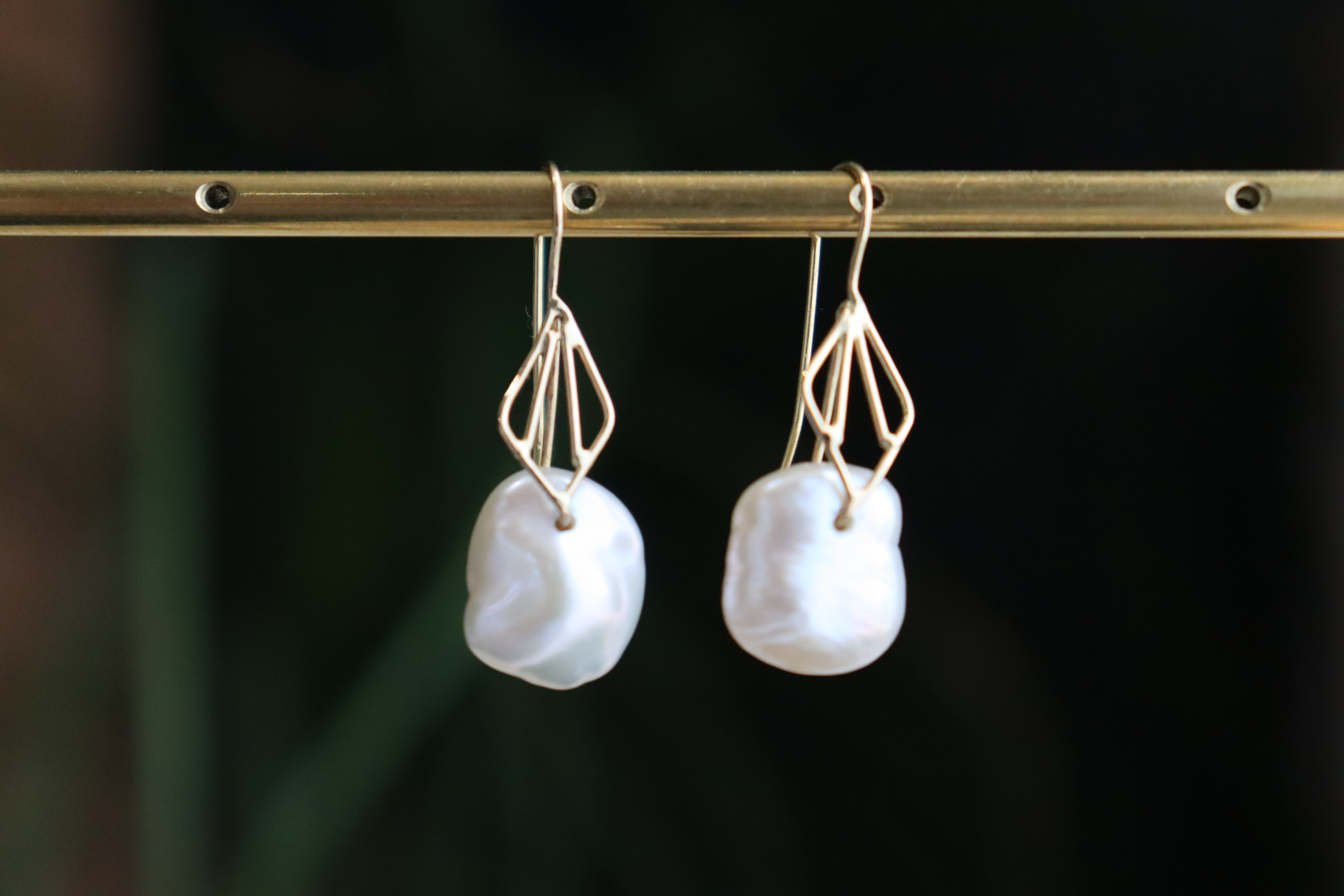 《k18YG》淡水バロックパール フックピアス/coquille series