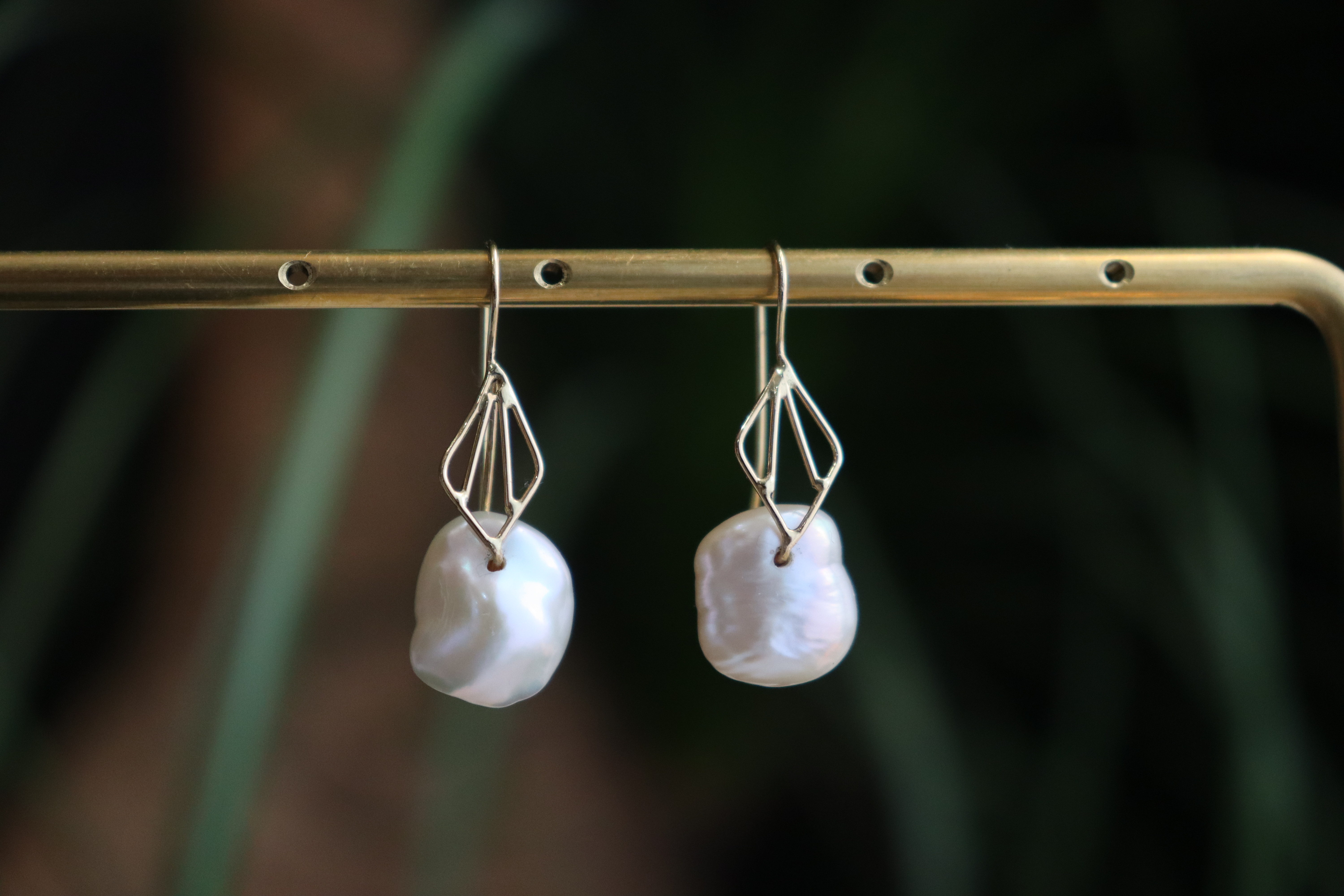 《k18YG》淡水バロックパール フックピアス/coquille series