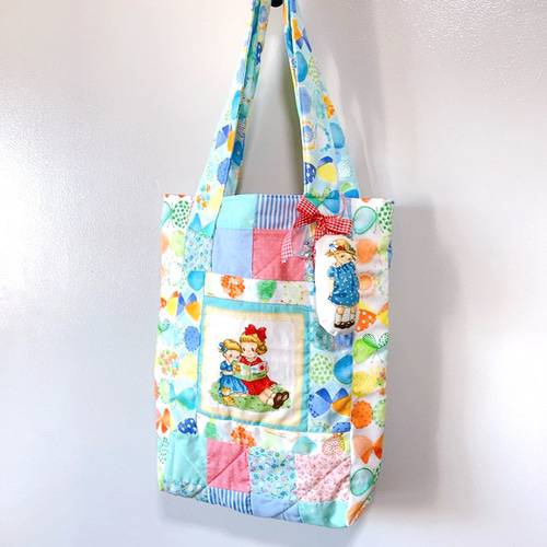 マーガレット&ソフィー　パッチワークトートバッグ マーガレットアンドソフィーのふんわりパッチワーク レトロ