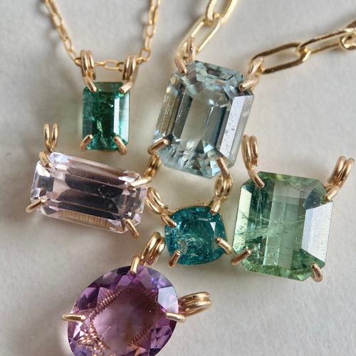 BOX付✨【母なる海の水】天然アクアマリン オーバル 14kgf ネックレス