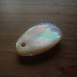 珍珠母貝吊墜頂部水滴形雙面拋光 第4張的照片