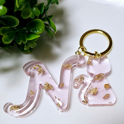 ฅ❤️ 猫ねこレジン鈴蘭スズランチャームバックチャームハンドメイド