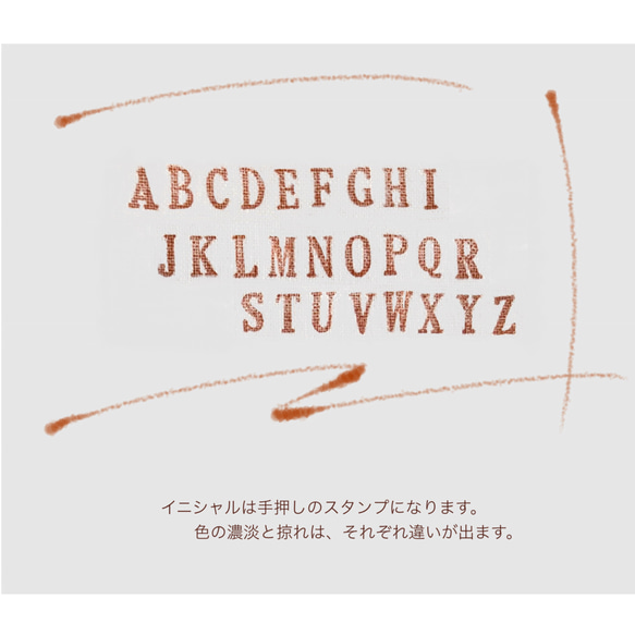 受注制作【1周年記念感謝価格】『赤いカーネーションとおすましな猫』の手描きリネンハンカチオフホワイト 13枚目の画像