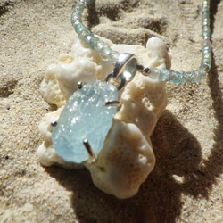 3月誕生石☆Rough Aquamarine ラフロック アクアマリンのネックレス/sv925 11枚目の画像