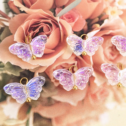 オーロラ 蝶 チャーム カン付き 10個 ちょうちょ パーツ 2枚目の画像