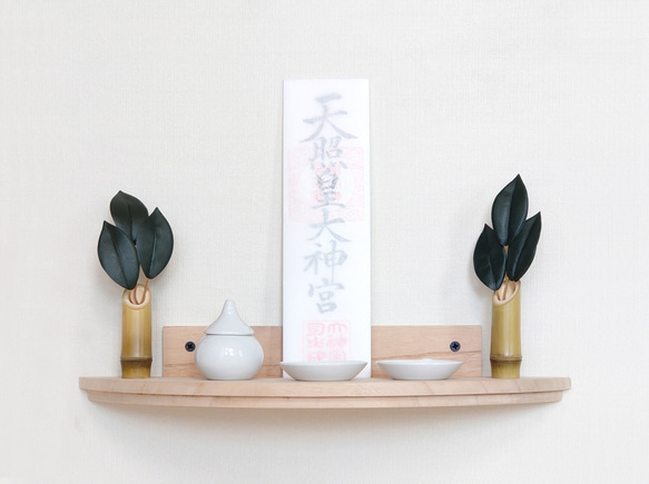 神棚 神具用 タイプ 国産 桐 キリ シンプル 軽い 札立て 1枚目の画像