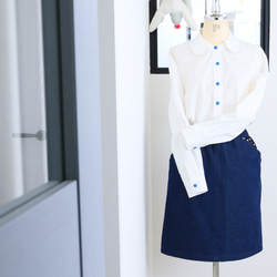 かわいい襟の白シャツ☆青のクルミボタン 8枚目の画像